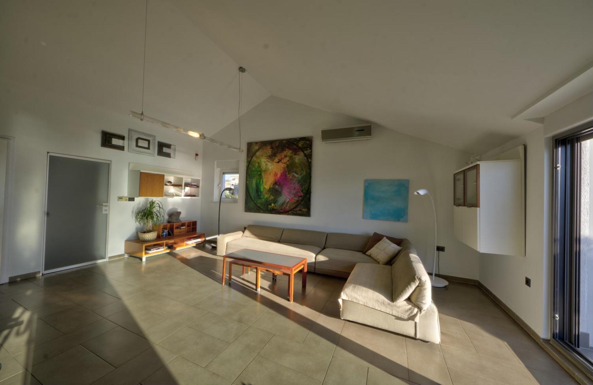 Penthouse Belvedere City View With Private Parking غييكا المظهر الخارجي الصورة