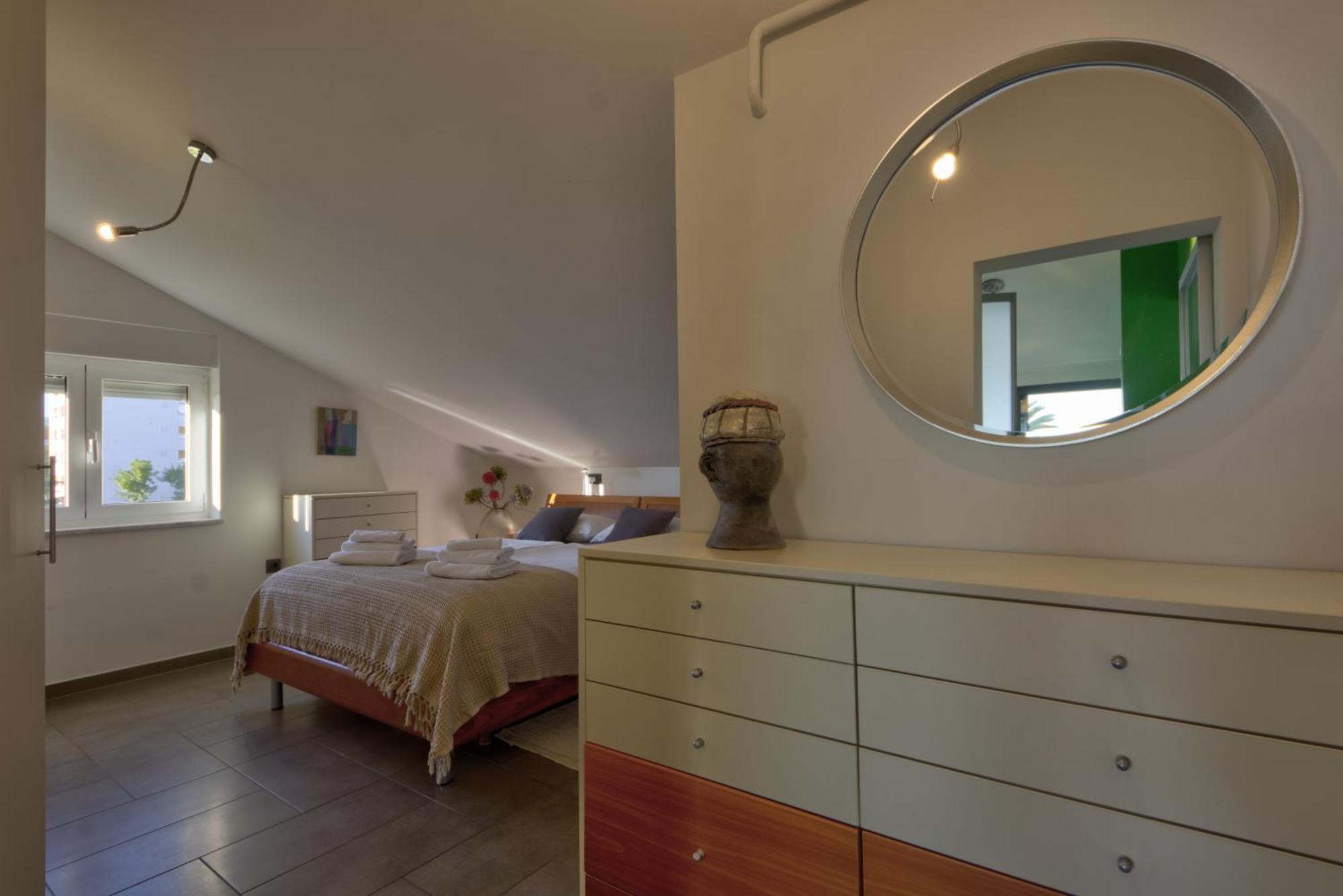 Penthouse Belvedere City View With Private Parking غييكا المظهر الخارجي الصورة