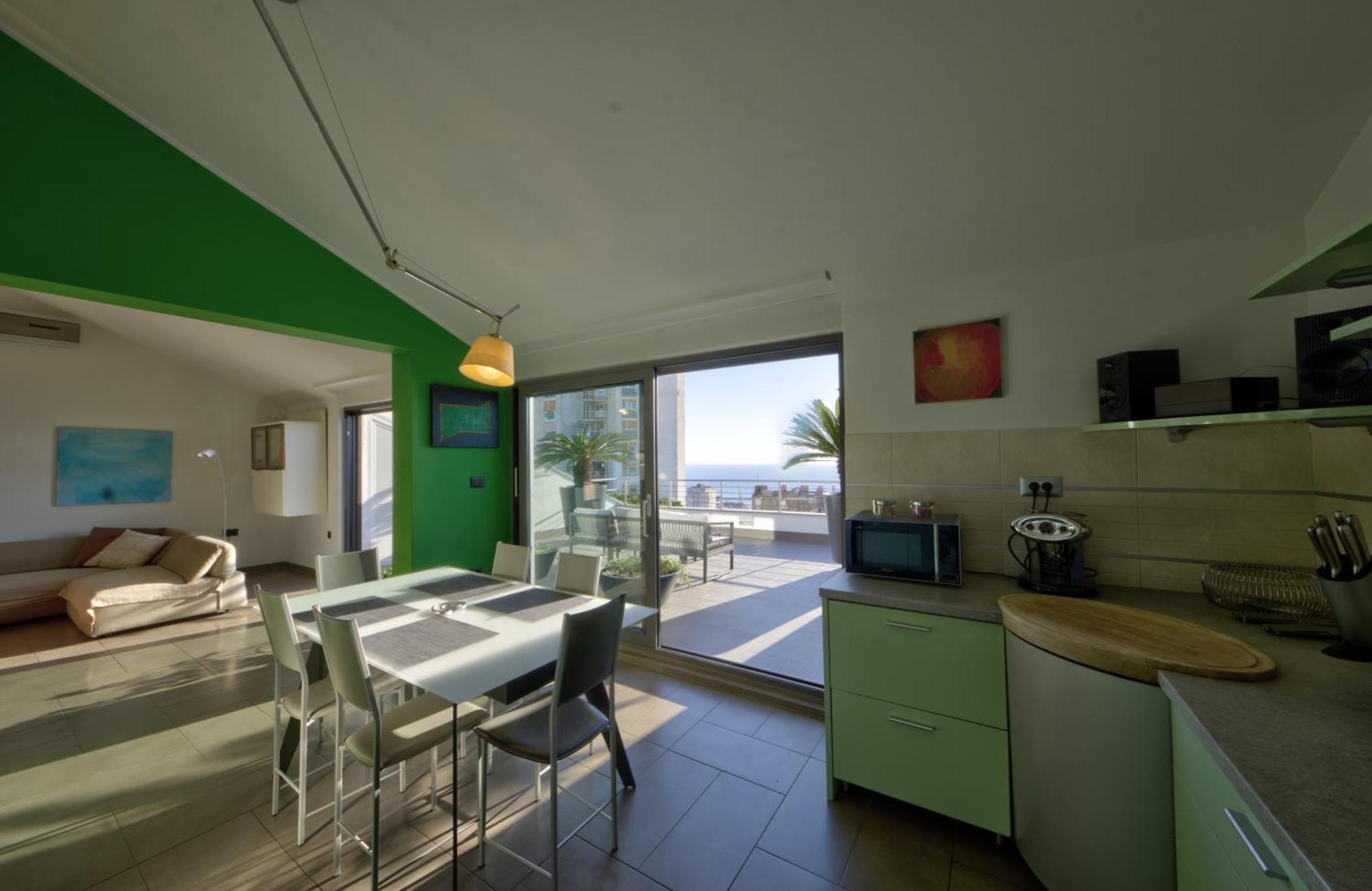 Penthouse Belvedere City View With Private Parking غييكا المظهر الخارجي الصورة